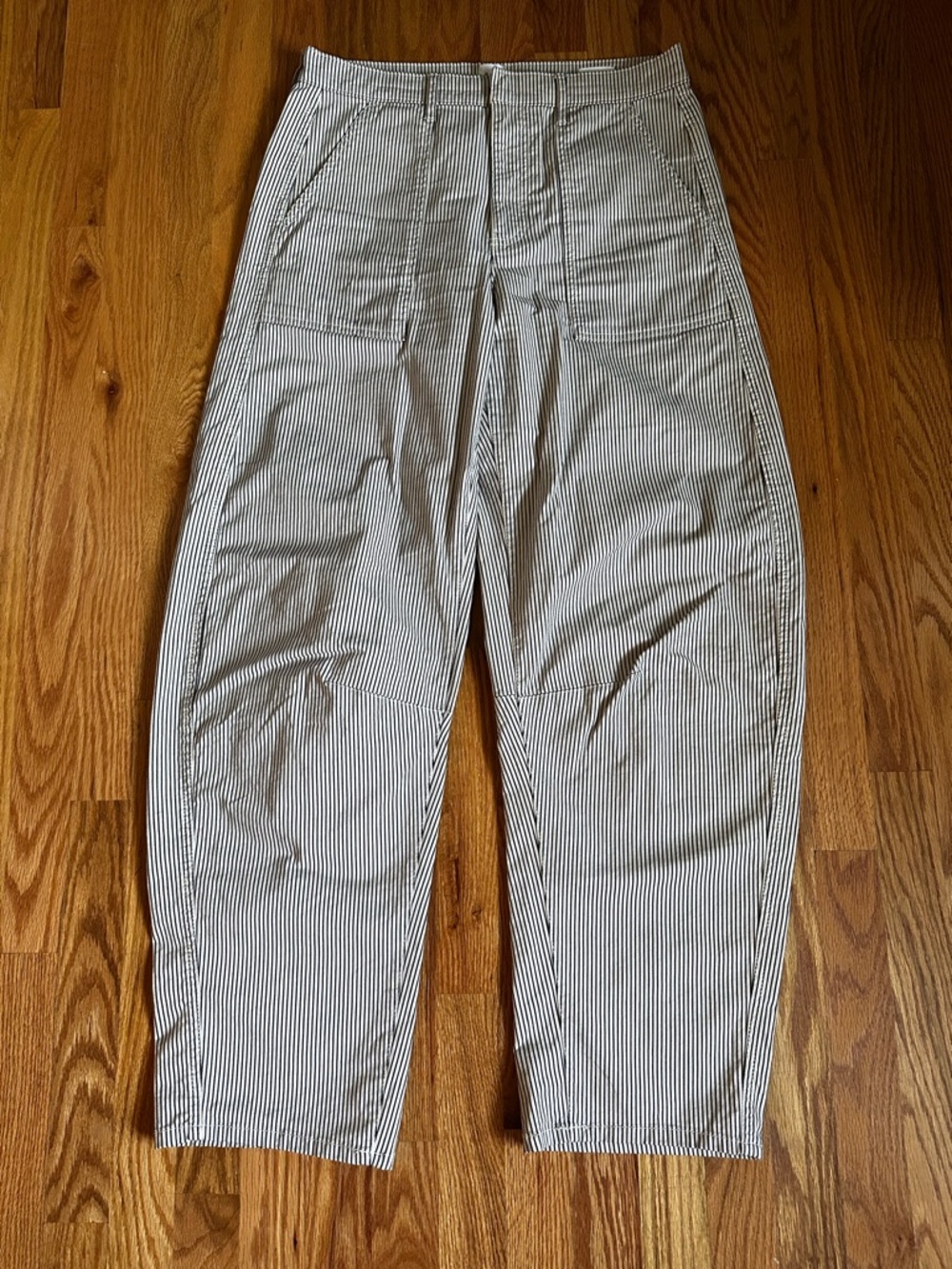 GAP Navy and Cream Striped Barrel Pants - 8 Tall
